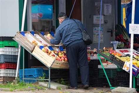 Inflacja w Polsce Polacy myślą że wkrótce przekroczy 20 proc Sondaż