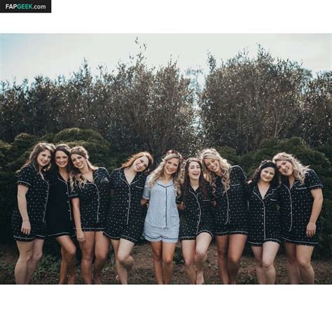 Hannah Murrell Hannahlee Twinnumber One Nude Leaked Onlyfans Photo FapGeek