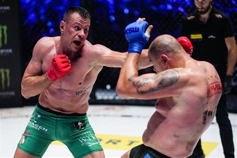 KSW 73 Results Wrzosek Wins Debut Fastest KSW KO Recorded