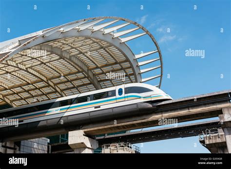 Maglev train shanghai airport hi-res stock photography and images - Alamy