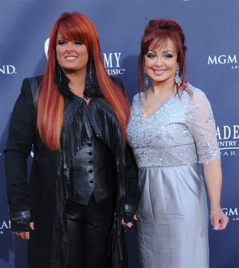 Naomi, Wynonna recall sexual abuse - UPI.com