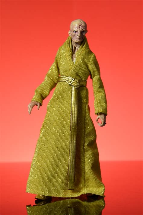 Hasbro: Supreme Leader Snoke (Throne Room) | The Fwoosh