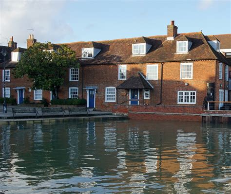 The Yacht Club Headquarters It Must Be Great To Have Such Flickr