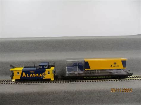 MÄRKLIN SPUR HO AC 4857 Güterwagen Set 2 teilig Alaska USA mit Truck