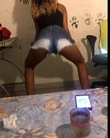 Salope Qui Twerk Lactating Hardcore Porn XHamster