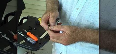 How to Use the Stanley utility knife « Tools & Equipment :: WonderHowTo