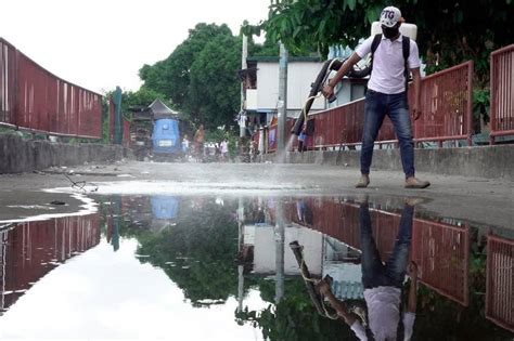 Philippines Suspends Troubled Dengue Drug After More Than 730 000