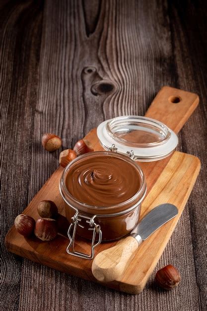 Crema De Avellanas O Crema De Turr N Con Cacao Foto Premium