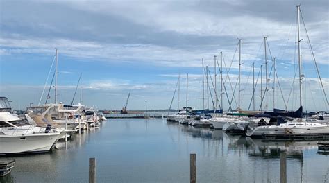 Oasis Marinas at Battery Park - Sandusky, Ohio - Lake Erie - Marinalife