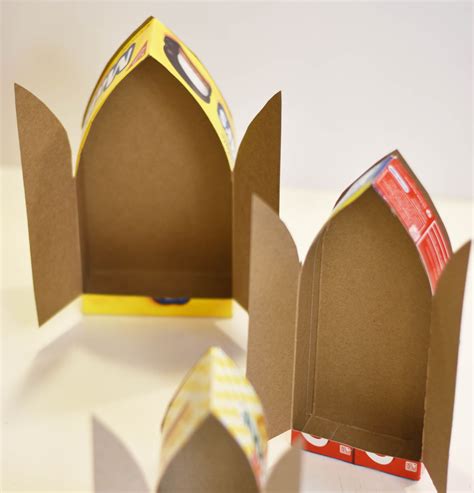 Tall Box Nicho Cardboard Crafts Paper Crafts Shrines Art