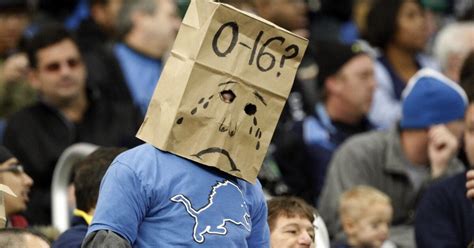 On this day in 2008: Detroit Lions finish the season 0-16 : r/detroitlions