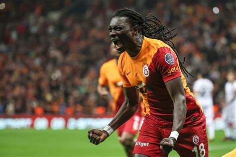 Galatasaray Fatih Karagümrük ü 2 golle geçti