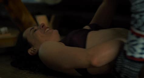 Nude Video Celebs Gina Henkel Nude Wann Kommst Du Meine Wunden