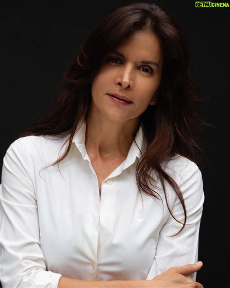 Patricia Velásquez Wiki, Biography, Age, Photos, Spouse and more