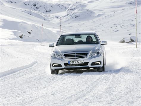 MERCEDES BENZ E-Klasse (W212) Specs, Performance & Photos - 2009, 2010 ...