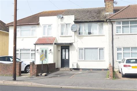 Elm Park Avenue Elm Park Essex Rm12 3 Bedroom Terraced House For