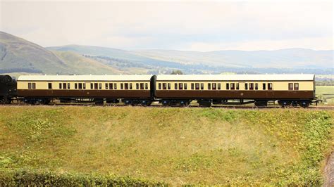 🚂 Rapido Reveal Gwr B Set Coach Decorated Samples Rails Of Sheffield