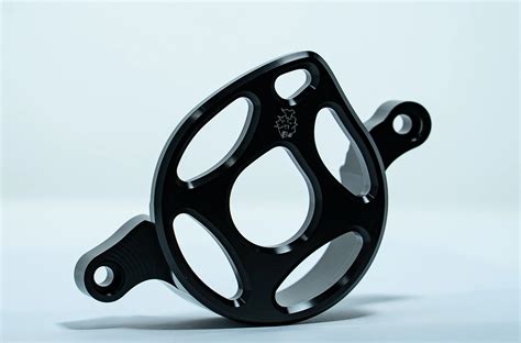 Prickly Motor Cover – Radmotousa