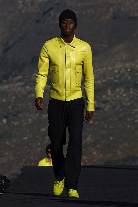 Dirk Bikkembergs Men Spring 2011: Football is Fashion | FashionWindows ...