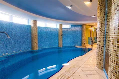 САУНА І БАСЕЙН