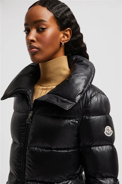 Black Douro Short Down Jacket - Short Down Jackets for Women | Moncler US