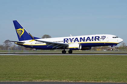 Ei Hev Ryanair Boeing Max