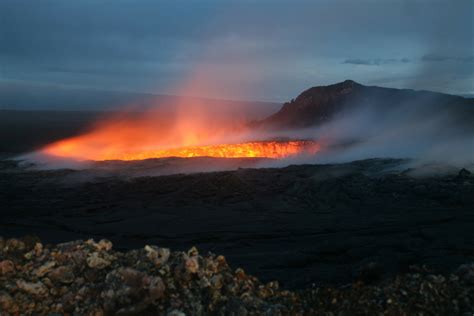 Collapse Explosion At Kilauea Volcano Destroys Hawaiian Structures