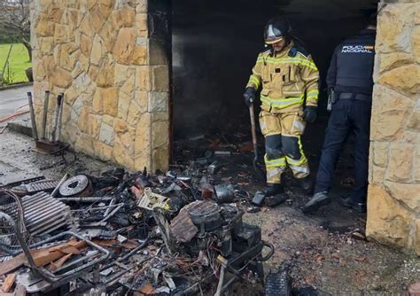 Devastador Incendio Reduce A Cenizas Una Vivienda En La Parroquia De