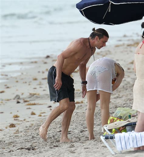 GWEN STEFANI In Bikini HawtCelebs