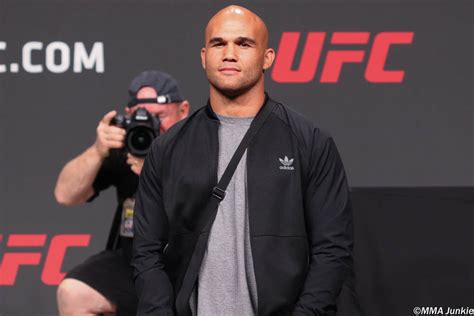 robbie-lawler-ufc-236-season-press-conference | MMA Junkie