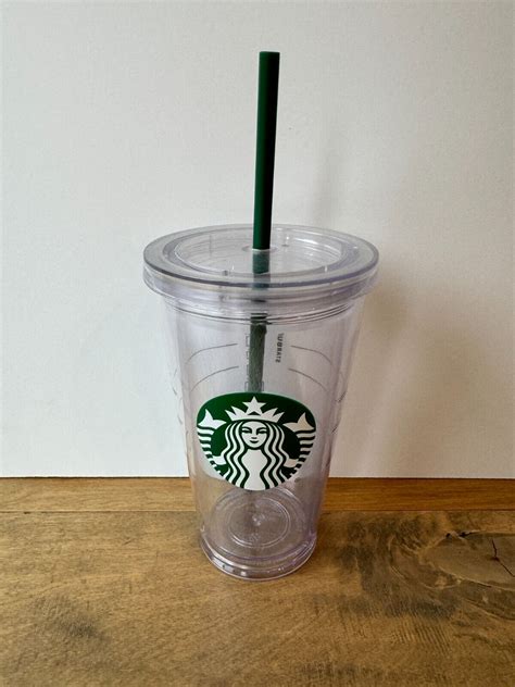 Starbucks Oz Cold Cup Clear Grande Tumbler Traveler With Green Straw