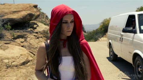 Some Really Good Lesbian Threesome With Lovely Juicy Girl Shyla Jennings