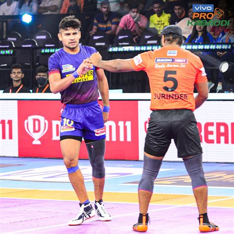 Pkl Live Streaming Naveen Kumar Powered Delhi Look To Continue