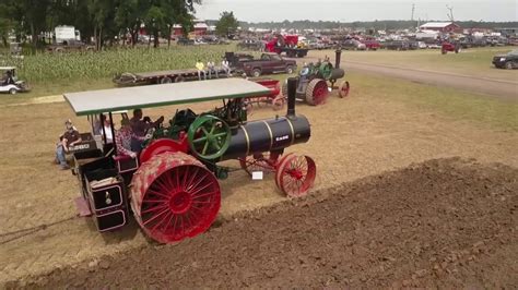 Badger Steam And Gas 2017 80 Hp Case Plowing Youtube