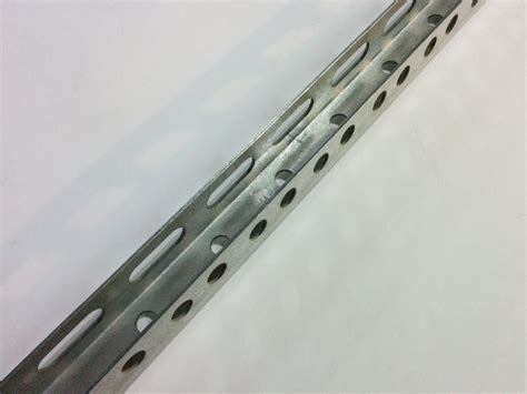 Профиль монтажный 30х30х30х2.0 L-2000 (П-образный) ЮМА купить цена