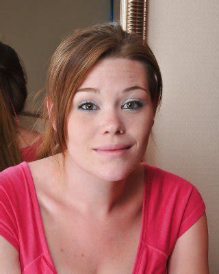 Amateur Fatty Margot Demonstrates Her Nasty Saggy Tits In Close Up Porn Pictures Xxx Photos