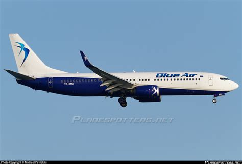 YR BMD Blue Air Boeing 737 85F WL Photo By Michael Pavlotski ID