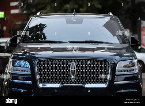 Front view luxury SUV car Lincoln Navigator Stock Photo - Alamy