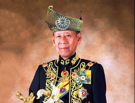 Sultan Kedah Tuanku Abdul Halim Mangkat Foto Mstar Gambar Keluarga Sultan Abdul Halim