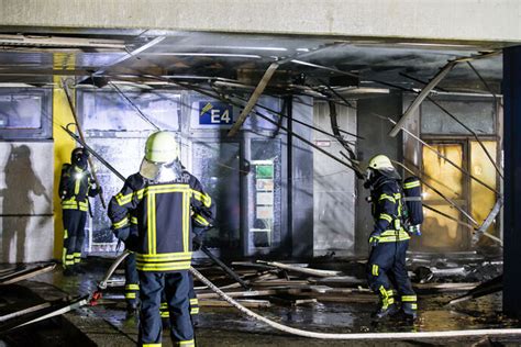 Feuerwehr Einsatz In Waiblingen Neustadt Brand An Friedensschule