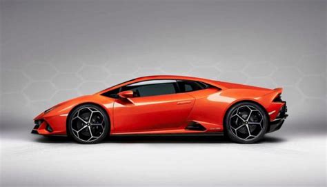 Lamborghini Huracan Evo Launched In India At Rs 373 Cr