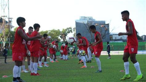 Skuat PSM Makassar Rencananya Latihan 1 Maret Di Bosowa Sport Centre