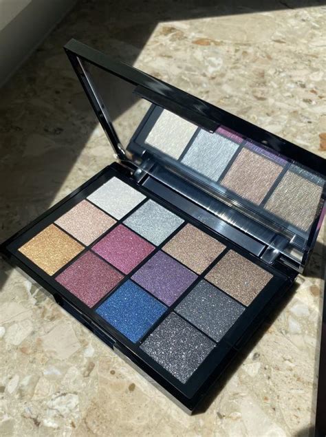 Палитра теней для век kiko milano smart cult eyeshadow palette цена