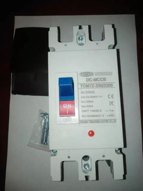 Tomzn Mccb A Dc P Double Pole Circuit Breaker Fuse Offgrid Solar