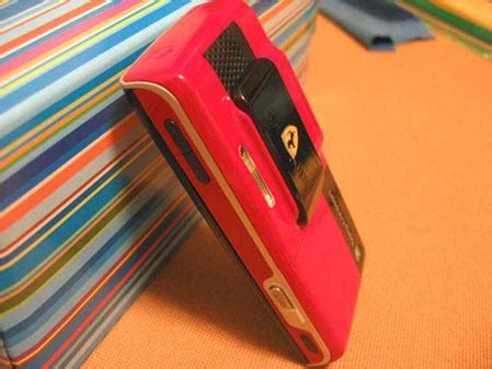 Sony Ericsson K I Ferrari Edition