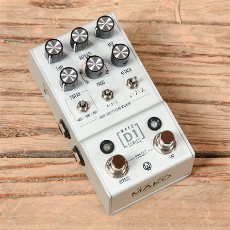 Walrus Mako D1 High-Fidelity Stereo Delay – Chicago Music Exchange