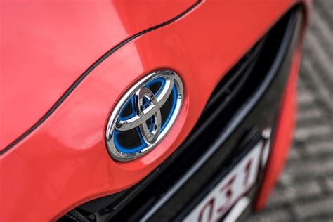 Toyota Idzie Po Rekord Ile Nowych Aut Sprzedaje W Polsce Motofakty