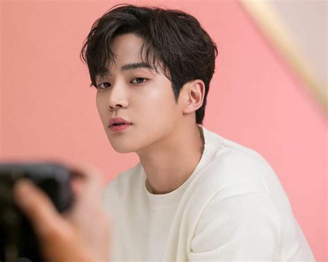 KIM SEOK WOO ROWOON KUMPULAN GAME GACOR SEPANJANG MASA