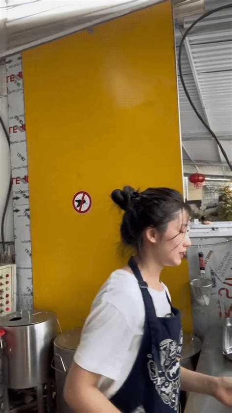 Đi km đến gặp hot girl bán phở Tuyên Quang Lộ nhan sắc không app rộ tin đã có chồng