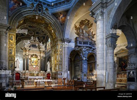 Rome. Italy. Basilica di Santa Maria del Popolo. Interior view showing ...